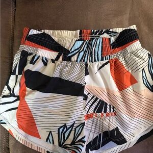 DSG Women's Patterned Shorts